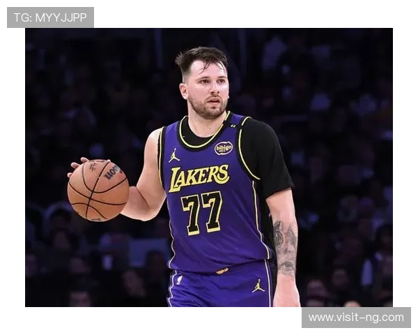 NBA赛季焦点对决球星表现与交易流言交织引爆联盟新格局深度观察